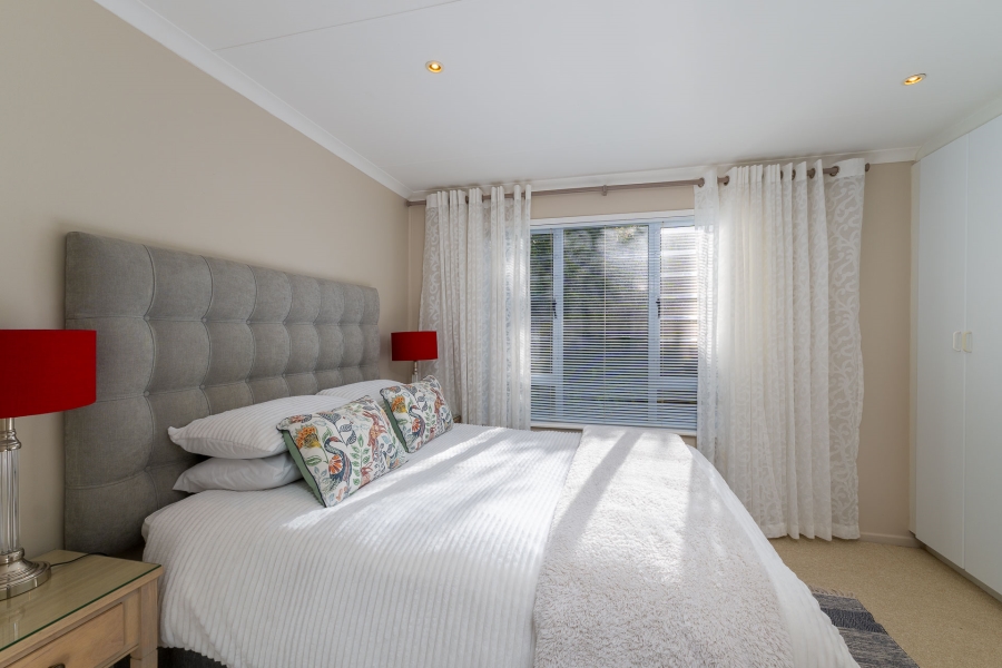 5 Bedroom Property for Sale in Outeniqua Strand Western Cape